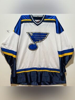 ProPlayer NHL St. Louis Blues
Hockey men’s Jersey Sz XL